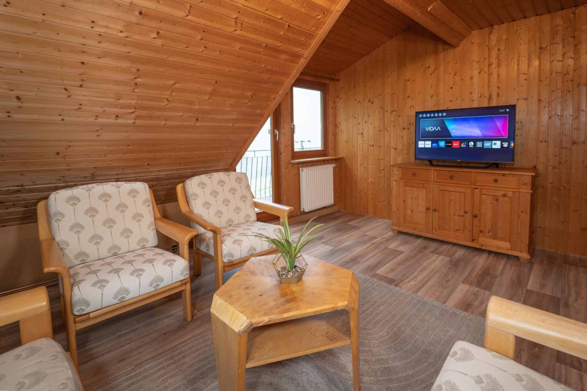 Range - Landhaus Mit Panoramablick - 2 Apartments - Wlan - Tv - Bis Zu 11 Personen Winterbach  Exteriér fotografie